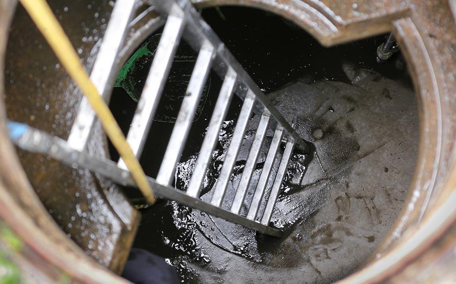 déboucher une canalisation d'eaux usées Paris 9